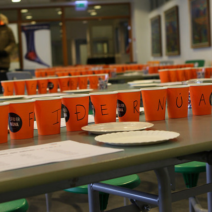 Lífið er núna - Perlað af krafti.

mynd frá UMFÍ