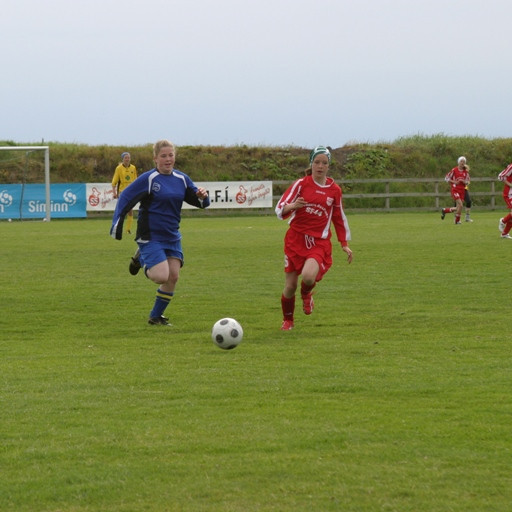 Salome á fullri ferð upp kantinn