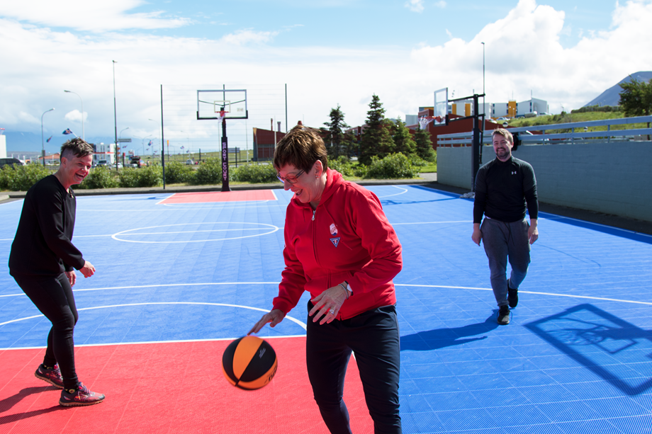 Klara, Sigríður og Þorvaldur bregða á leik. Mynd: UMFÍ