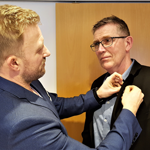 Viggó Jónsson sæmdur Gullmerki ÍSÍ